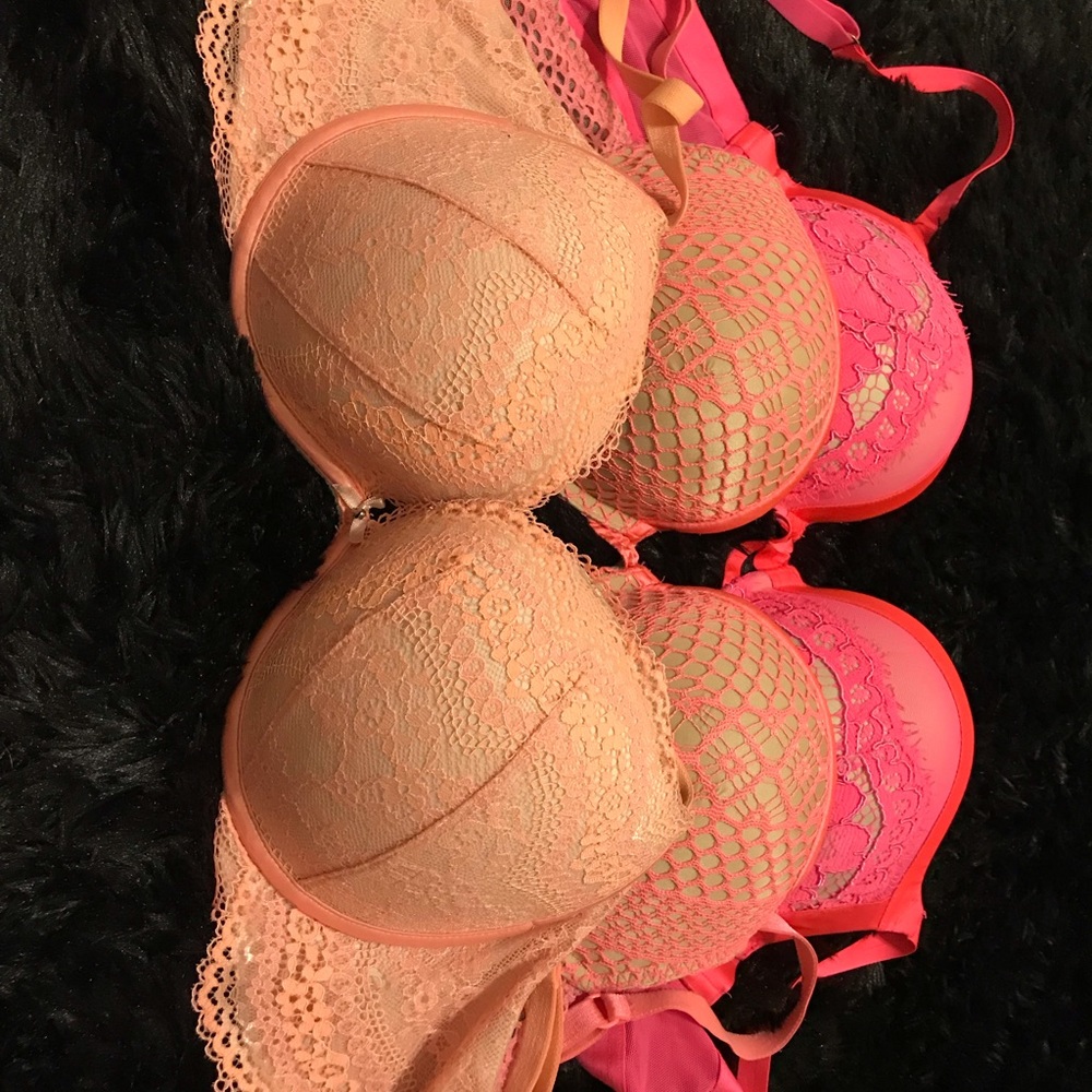 32DD bras